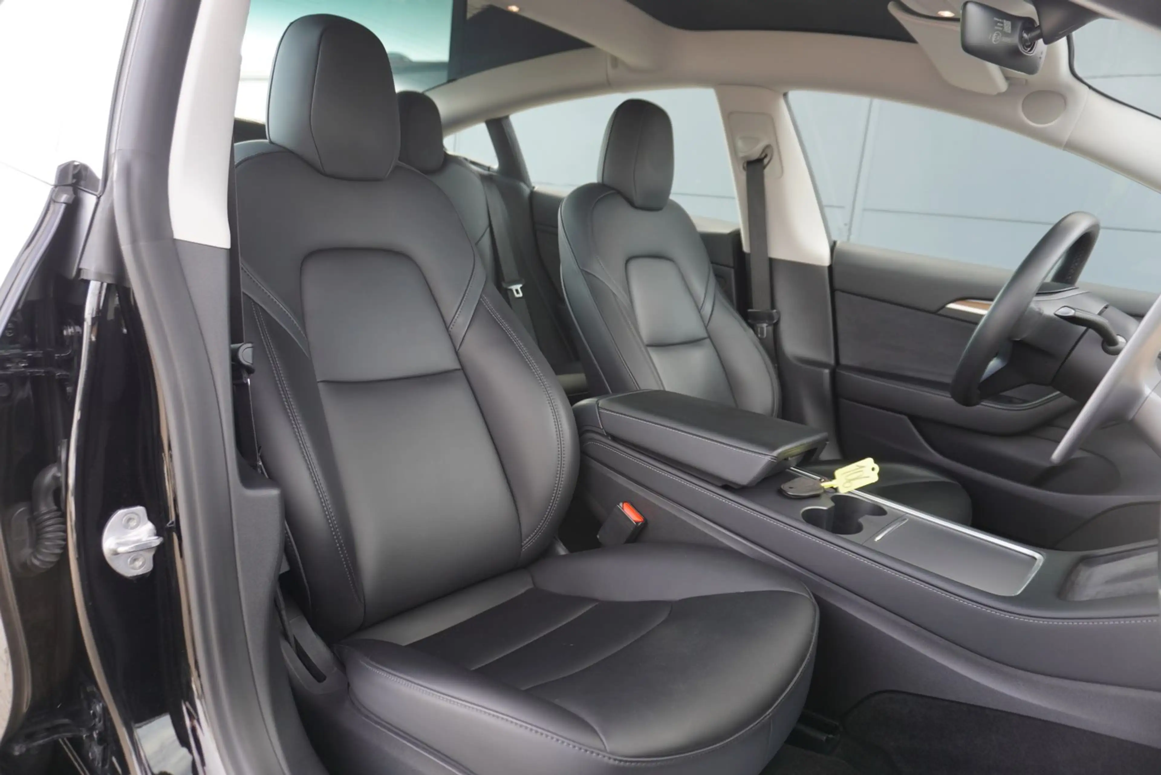 Tesla Model 3 RWD/Kameras/ST-Fahrwerk/Glasdach/325PS/ — photo 10