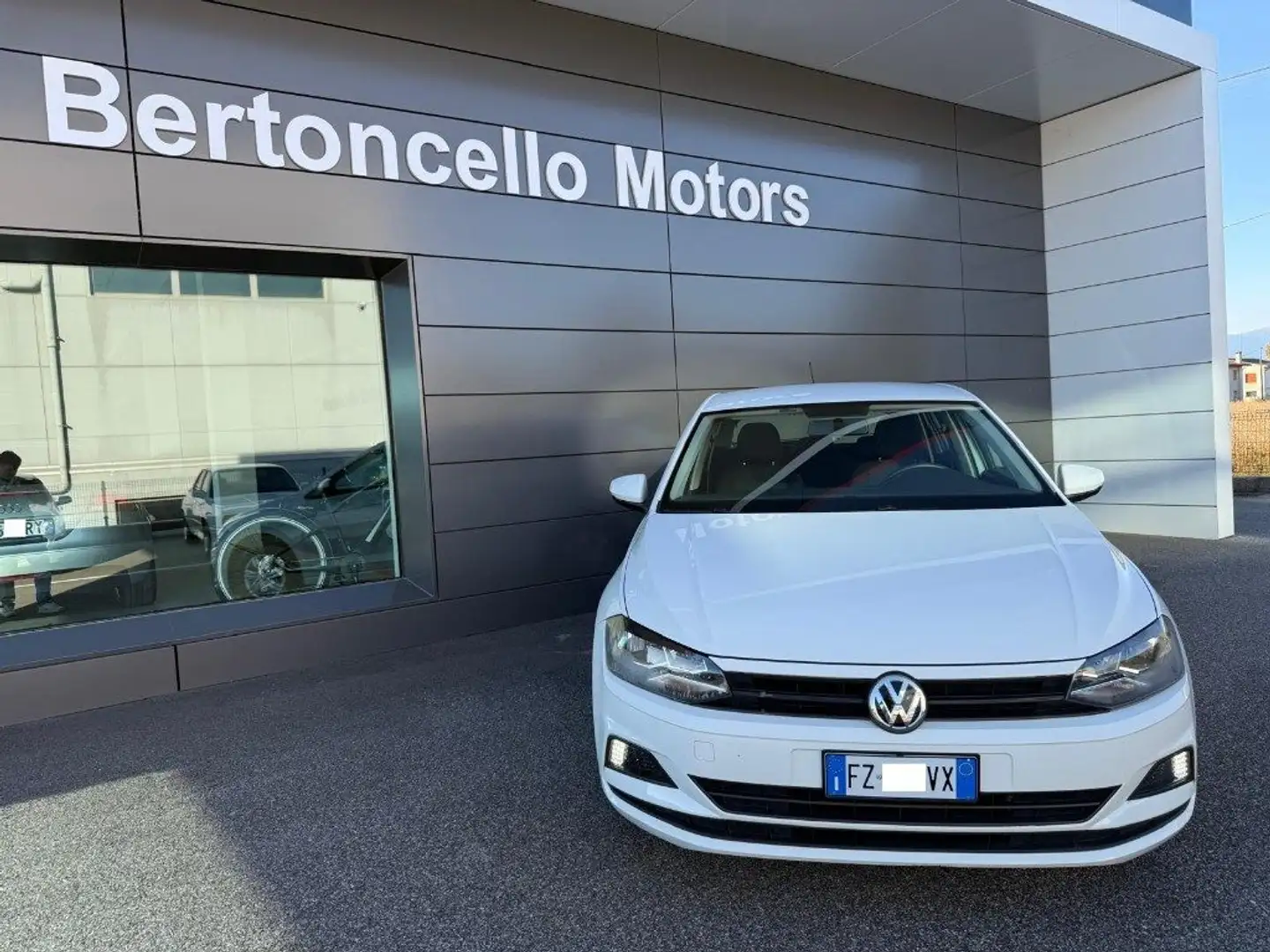 Volkswagen Polo 1.0 EVO 80CV 5p. Comfortline BMT NEOPATENTATI Bianco - 2