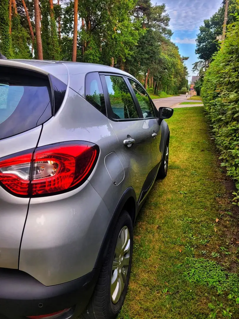 Renault Captur Captur ENERGY TCe 120 EDC Experience Zilver - 2