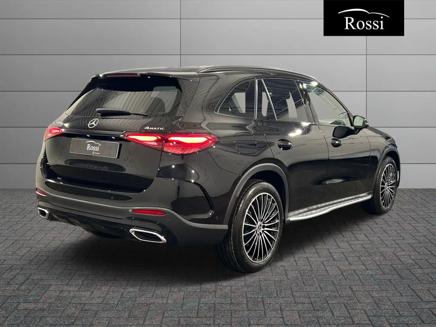 Mercedes-Benz GLC 220 d 4MATIC Schwarz - 2