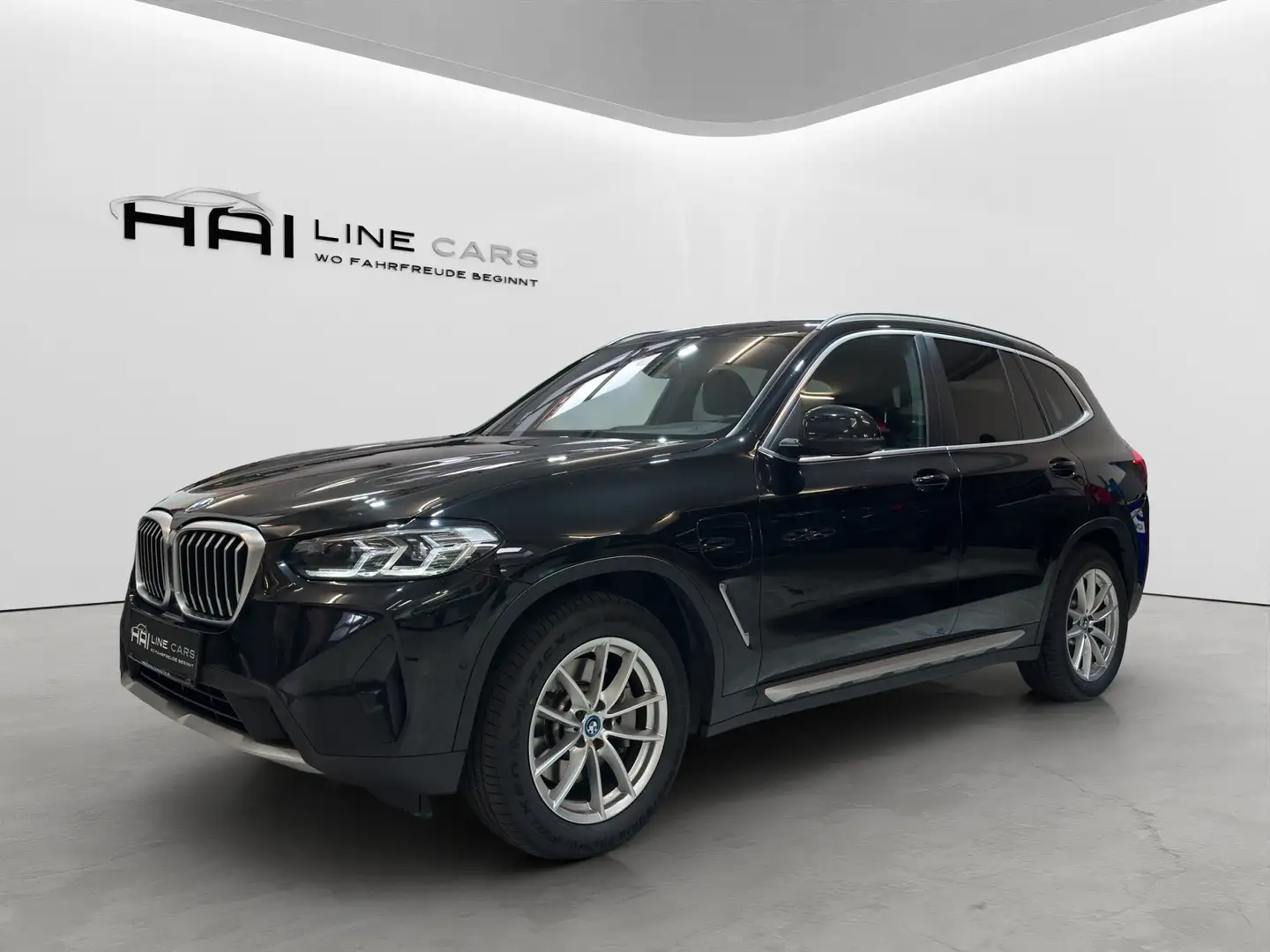 BMW X3 xDrive 30 e | LED | AHK | Kamera | Leder | Gestik Noir - 1