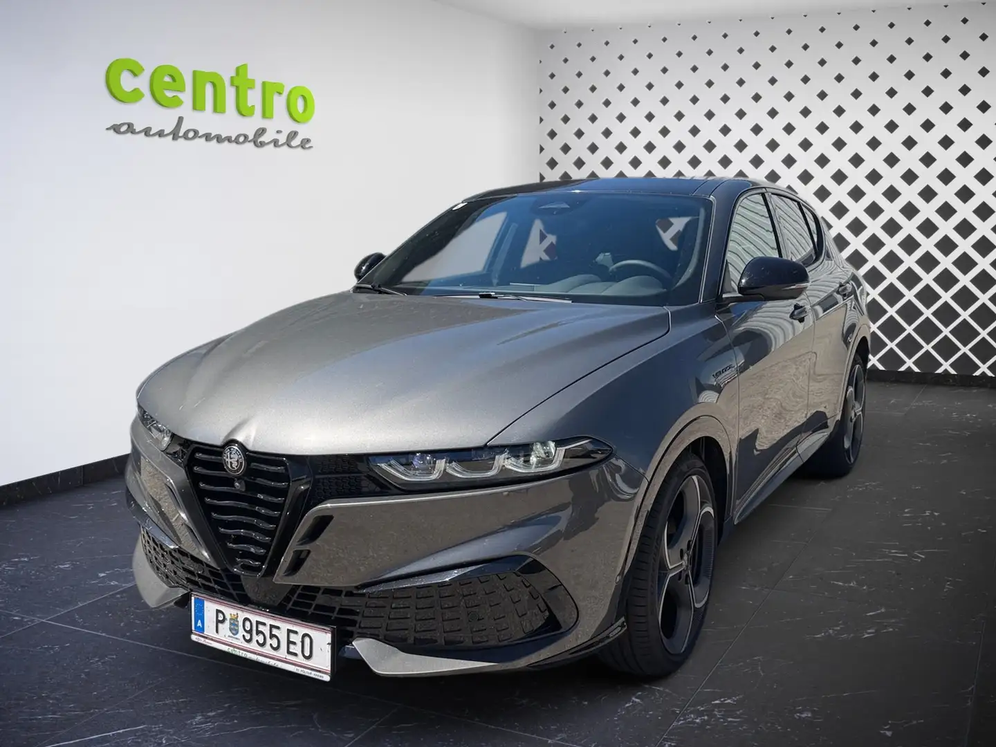 Alfa Romeo Tonale Veloce MHEV 175, Panorama Grau - 1