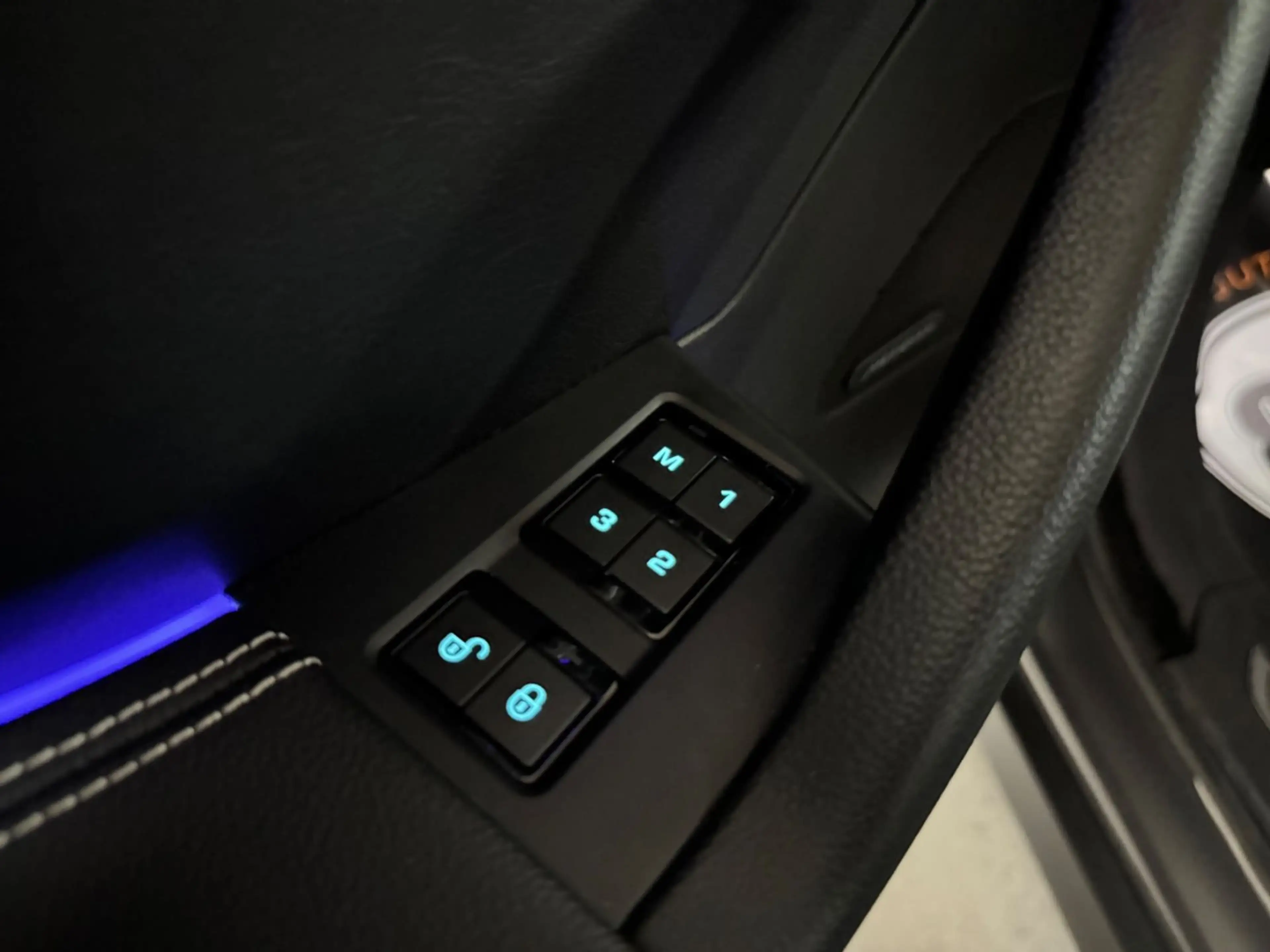 Jaguar F-Pace 3.0 S AWD |R-Sport|Pano|LED|Meridian|ACC| — photo 15