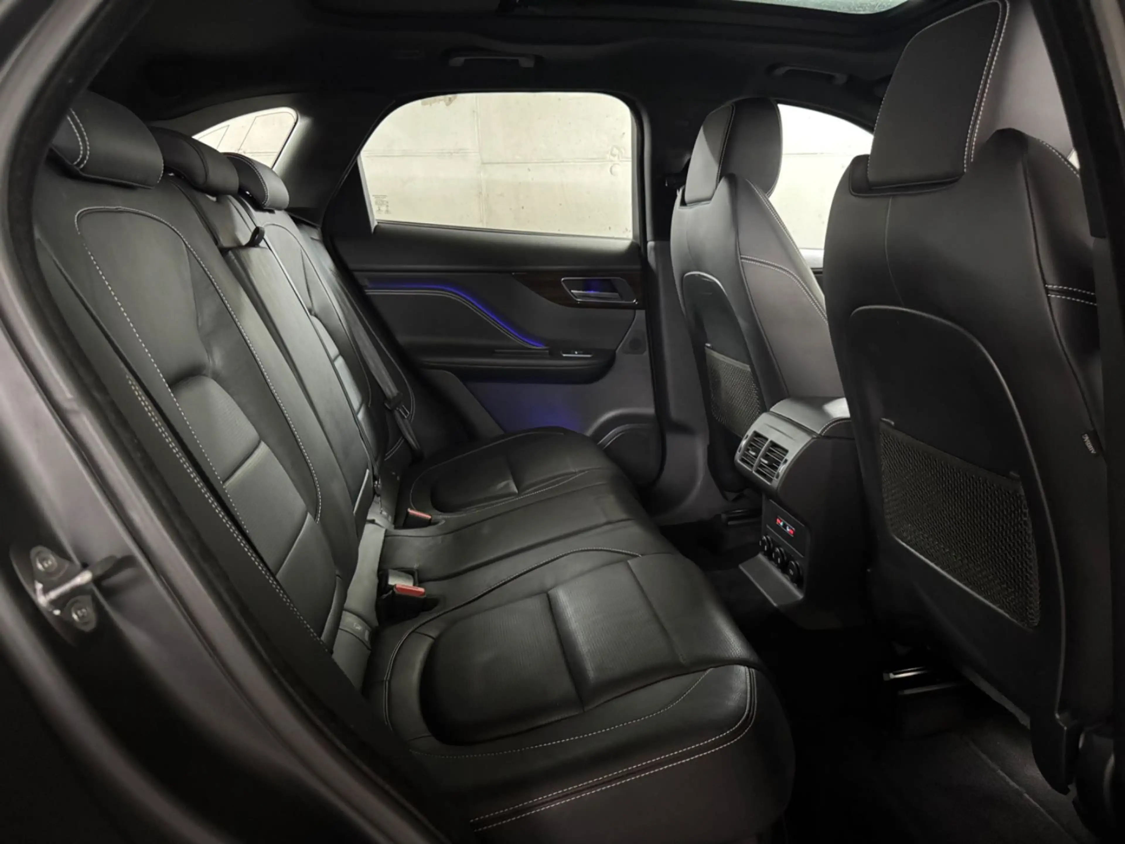 Jaguar F-Pace 3.0 S AWD |R-Sport|Pano|LED|Meridian|ACC| — photo 13
