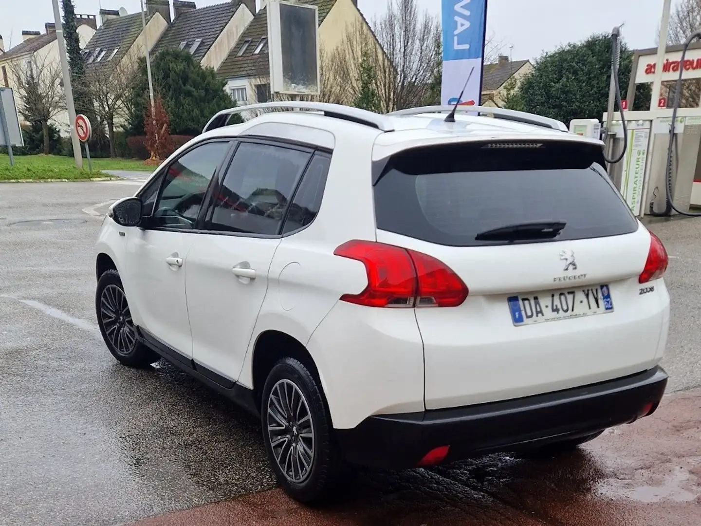 Peugeot 2008 1.2 VTi 82ch BVM5 Access - 2