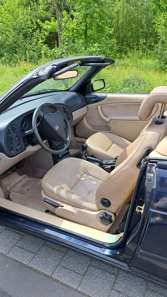 Saab 900 2.3i Cabrio SE, foto 6
