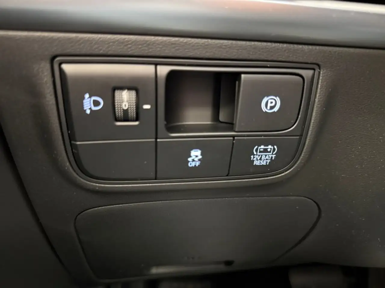 Hyundai TUCSON 1.6 T-GDI HEV 239PS Navi/LED/Kamera/Keyless *, миниатюра 22