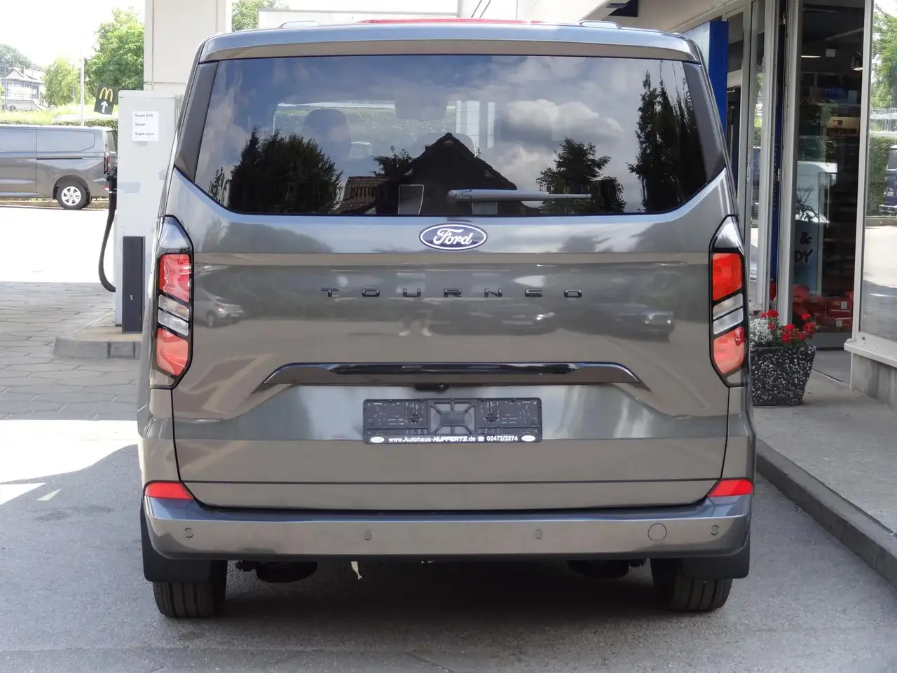 Ford Tourneo Custom 2026 — фото 8