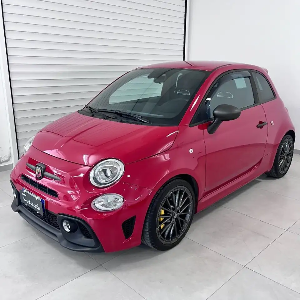 Abarth 695 2024