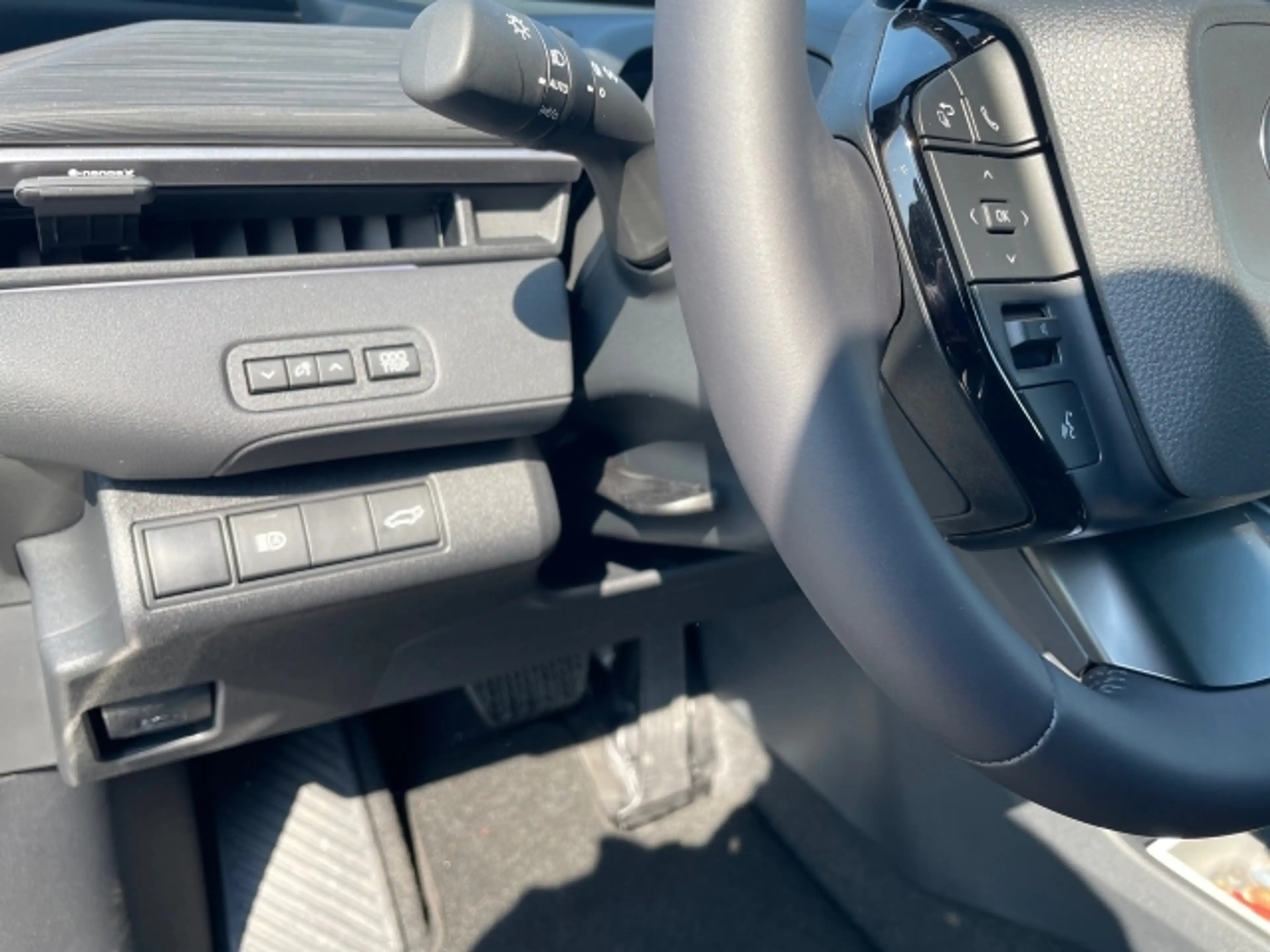 Toyota C-HR+ C-HR+ 5-Türer Teamplayer Elektromotor / 77 — photo 7