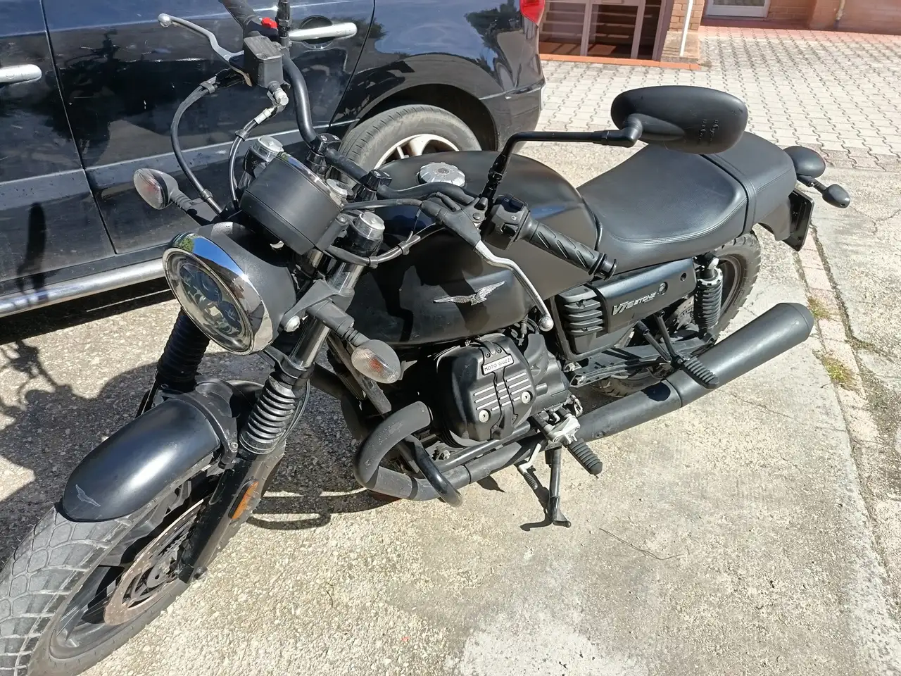 Moto Guzzi V 7