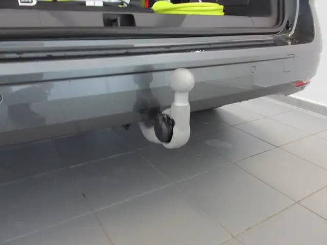 Volkswagen T7 Multivan VW T7 Multivan Business eHybrid 180 kW 4MOTION Ansicht 11