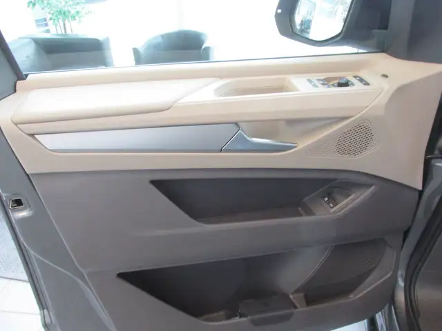 Volkswagen T7 Multivan VW T7 Multivan Business eHybrid 180 kW 4MOTION Ansicht 6