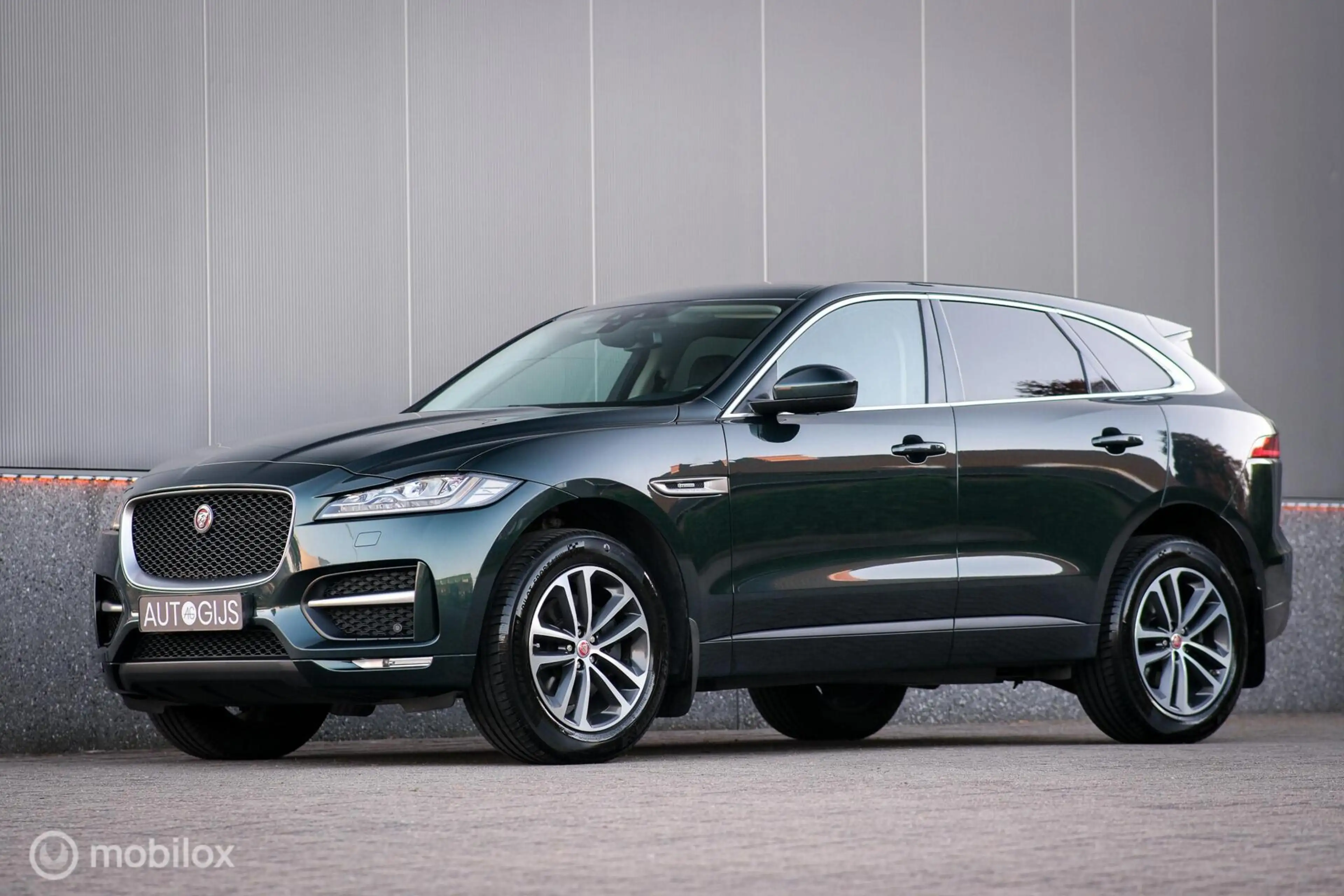 Jaguar F-Pace 3.0 R-Sport AWD 30d — photo 19