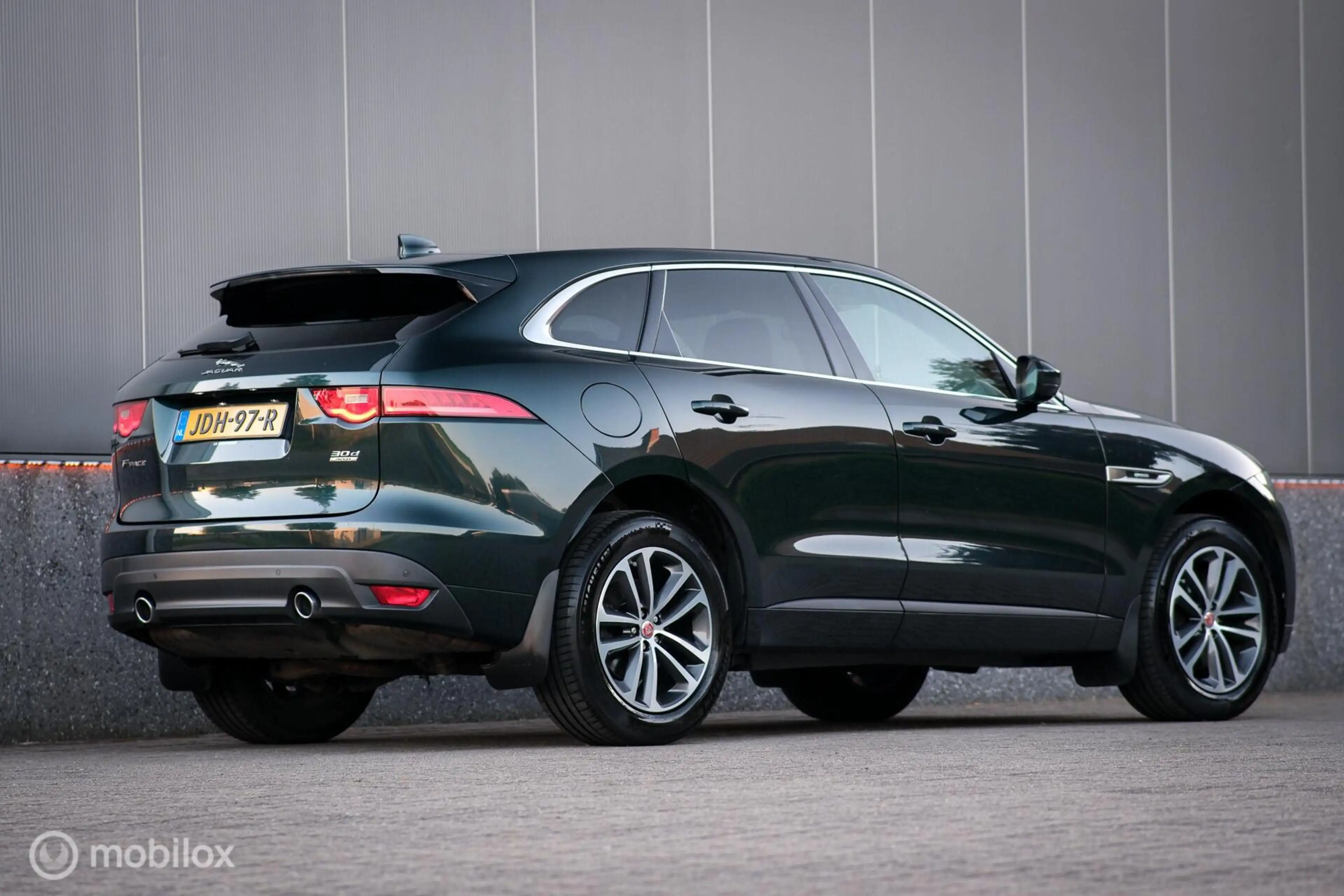 Jaguar F-Pace 3.0 R-Sport AWD 30d — photo 25