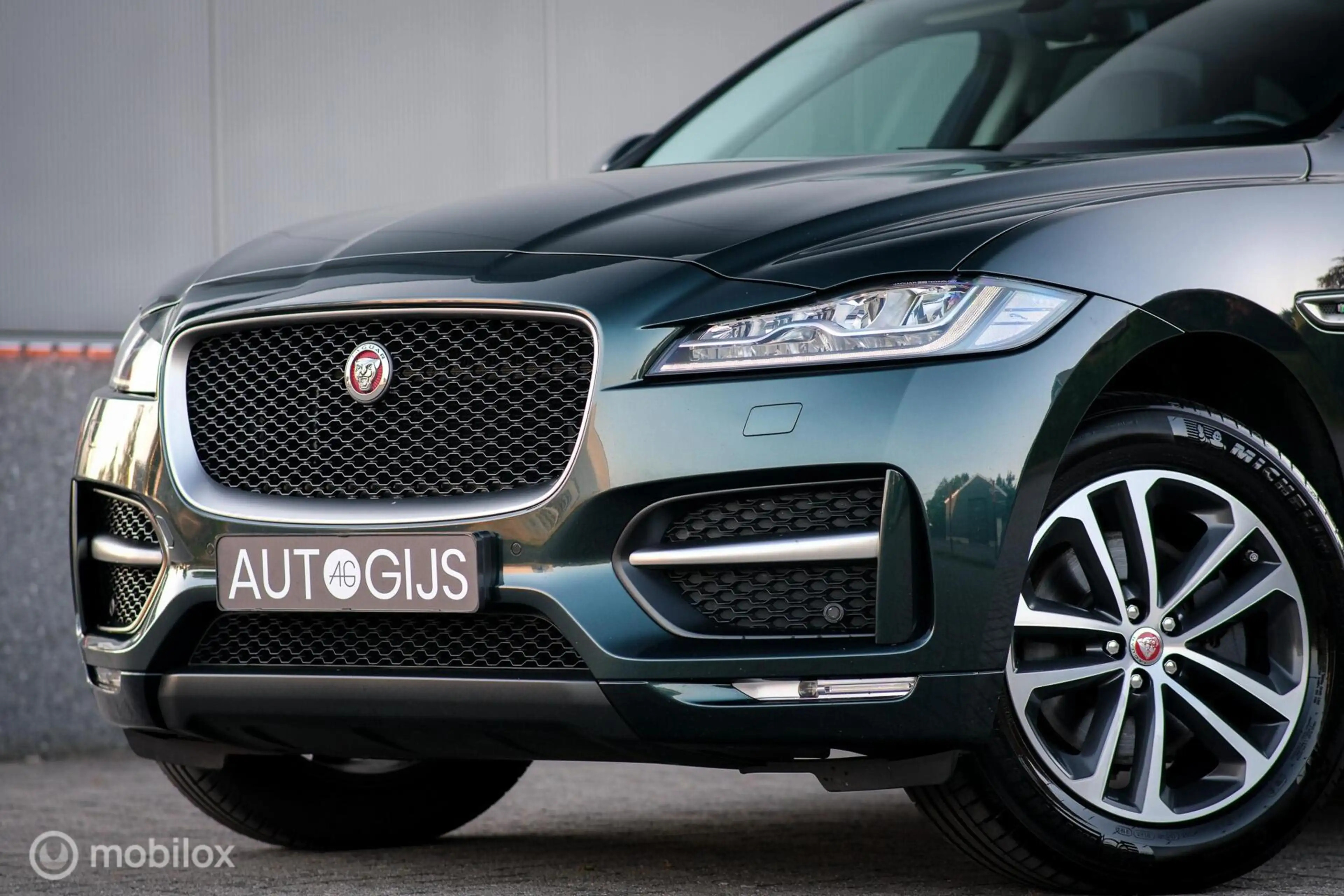 Jaguar F-Pace 3.0 R-Sport AWD 30d — photo 3