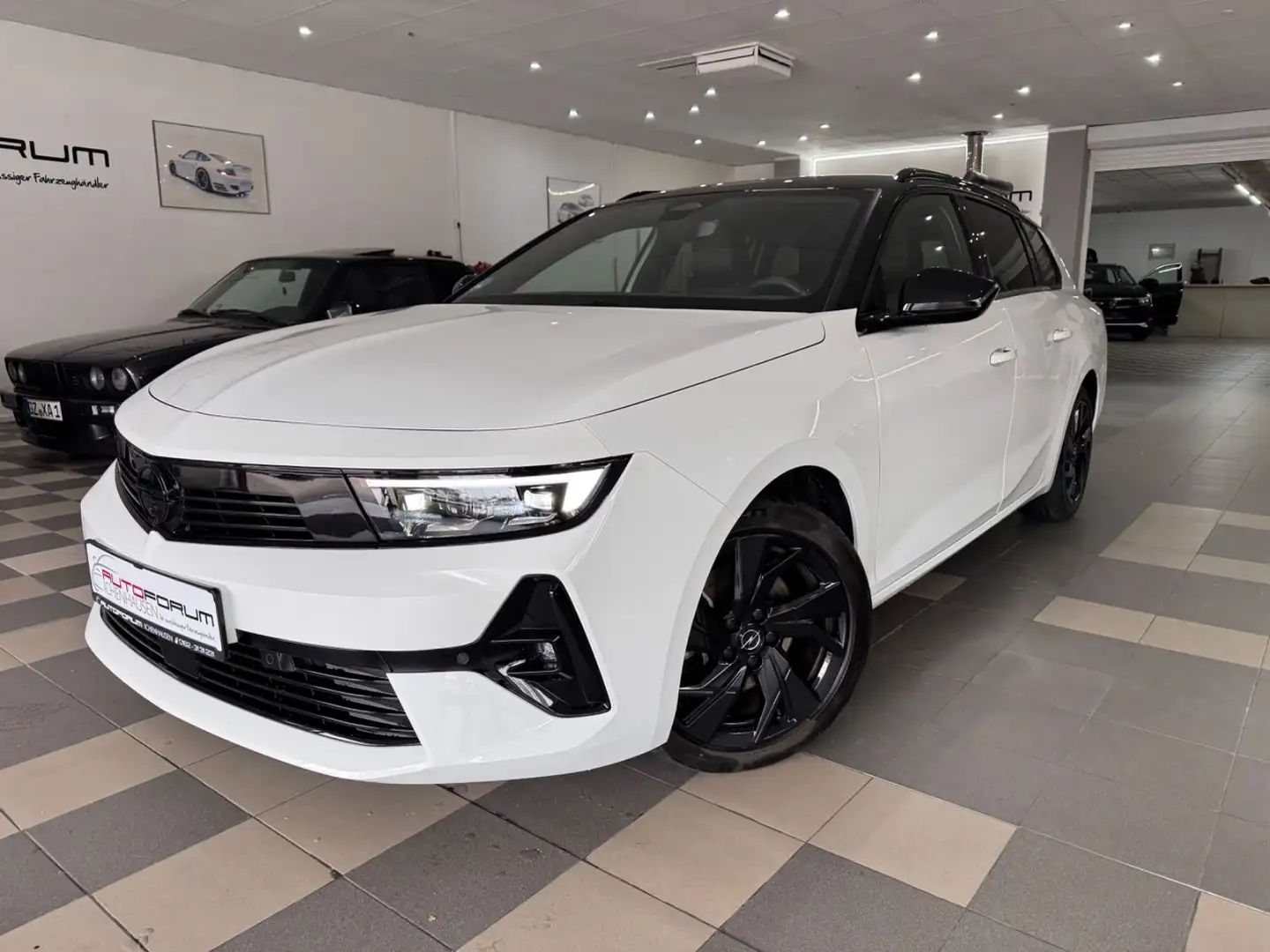 Opel Astra L Sports Tourer GS Blanc - 1