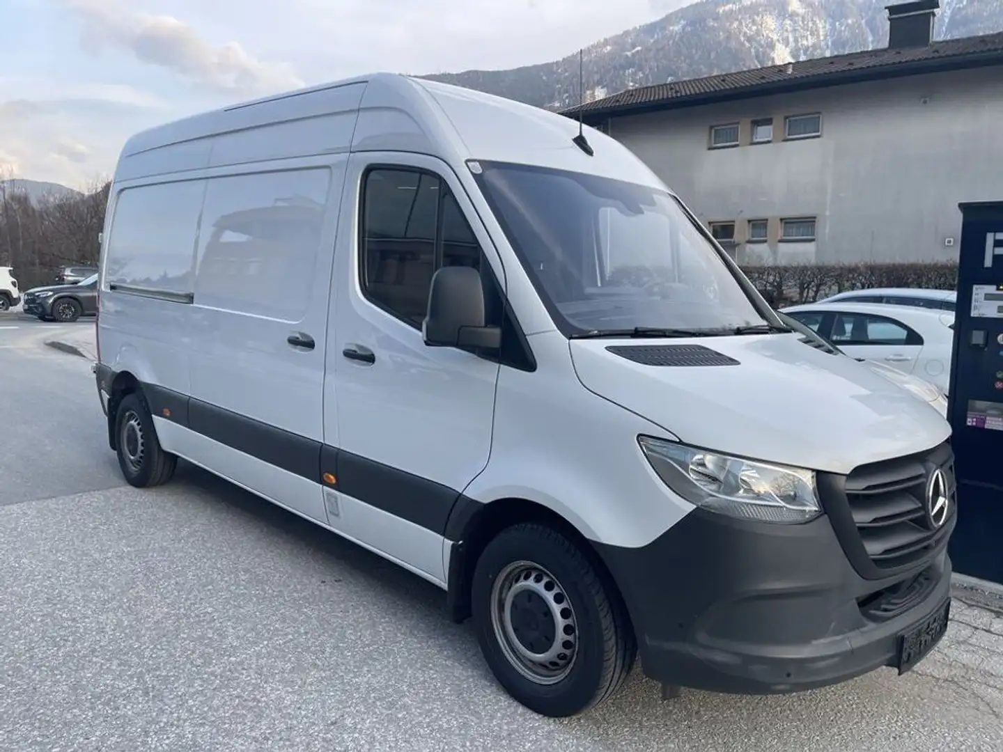 Mercedes-Benz Sprinter 211/215 CDI FWD L2 RFK Weiß - 1