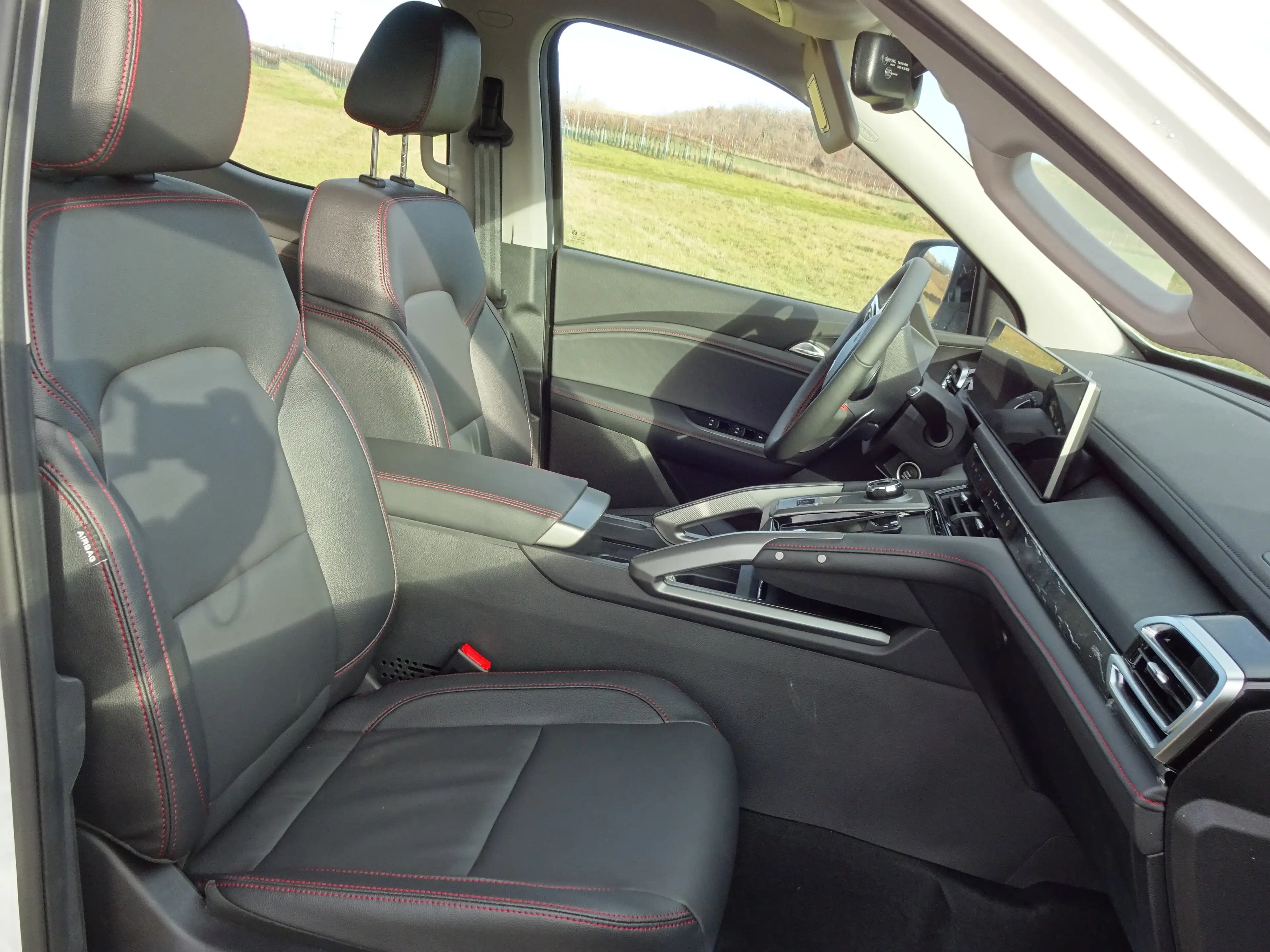 Maxus T60 T60 Max 2.0 D 4WD Aut. Luxury — photo 9