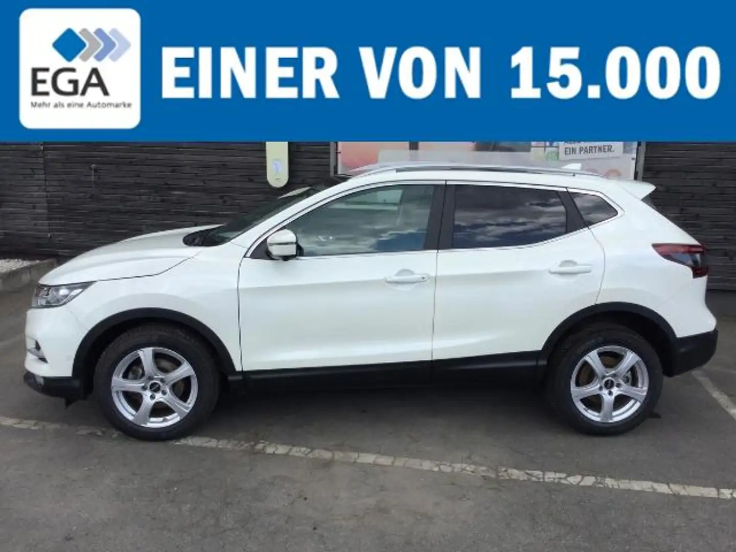 Nissan Qashqai 1.3 DIG-T 117 kW N-Connecta (EURO 6d-TEMP) - 2