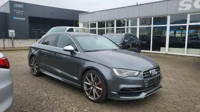 Audi S3 2.0 TFSI quattro