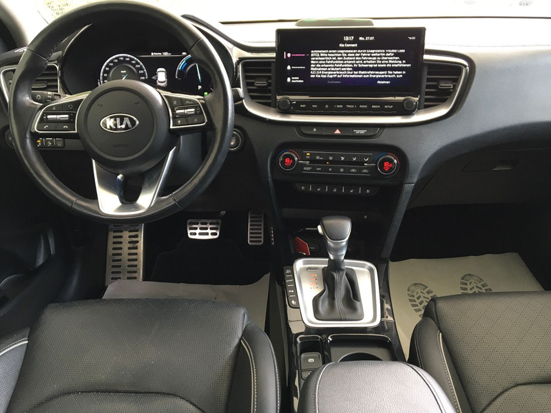 Kia XCeed 1.6 Platinum Edition Plug-in Hybrid/Autom — photo 12