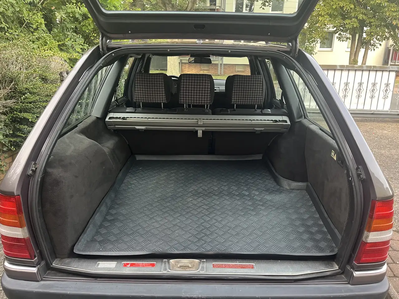 Mercedes-Benz 230 S124 W124 Kombi H-Kennzeichen, foto 8