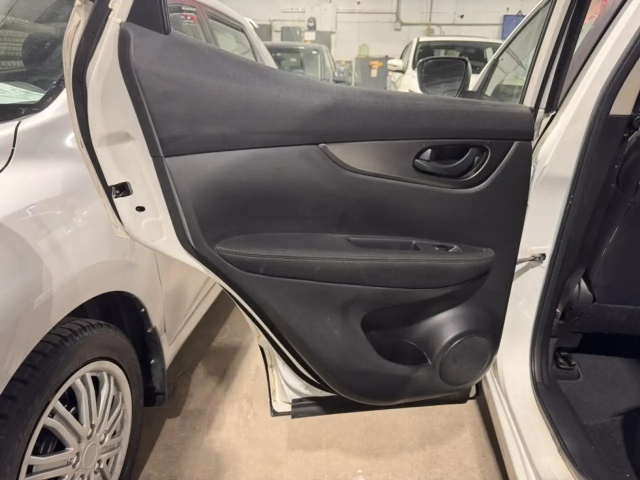 Nissan Qashqai снимка Nissan Qashqai