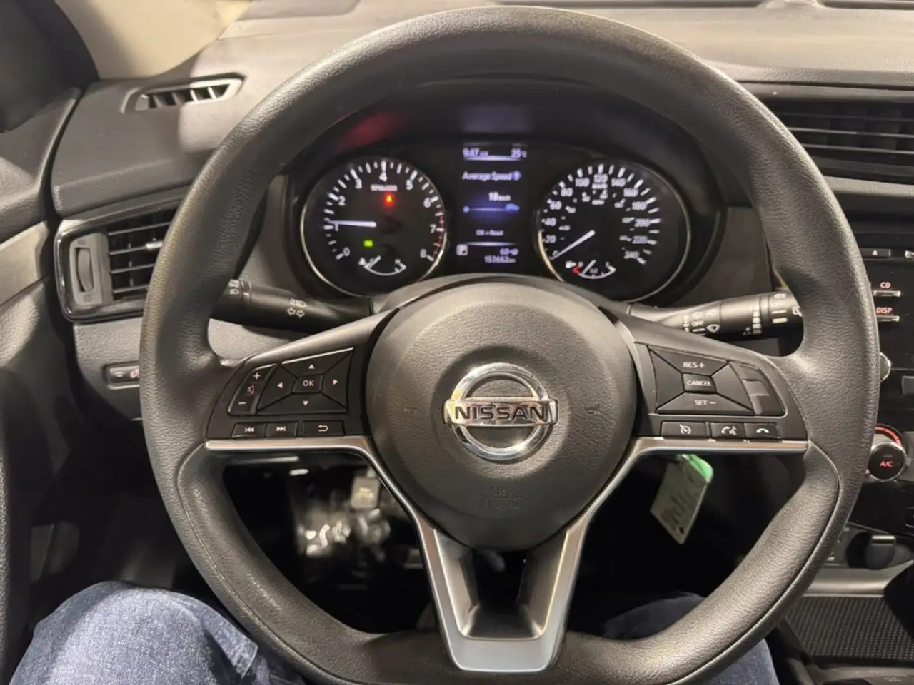 Nissan Qashqai снимка Nissan Qashqai