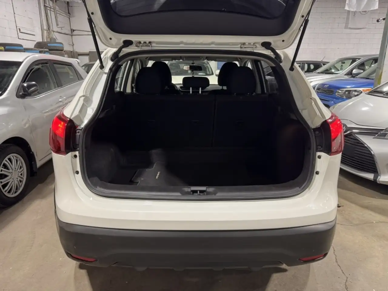 Nissan Qashqai снимка Nissan Qashqai