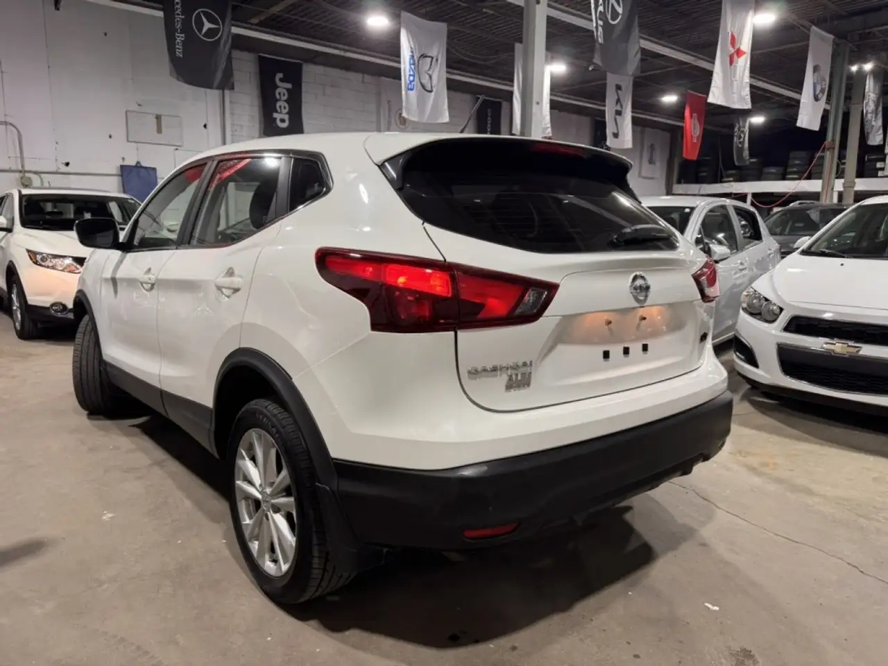 Nissan Qashqai снимка Nissan Qashqai