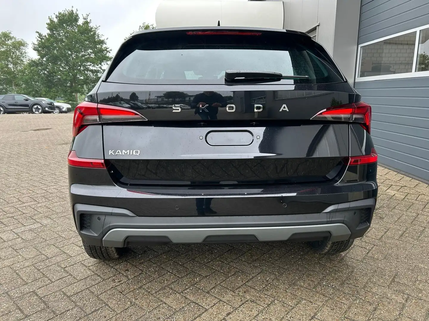 Skoda Kamiq 1.0 TSI 115PS DSG Selection Klimaautomatik Sitzhei Negru - 1