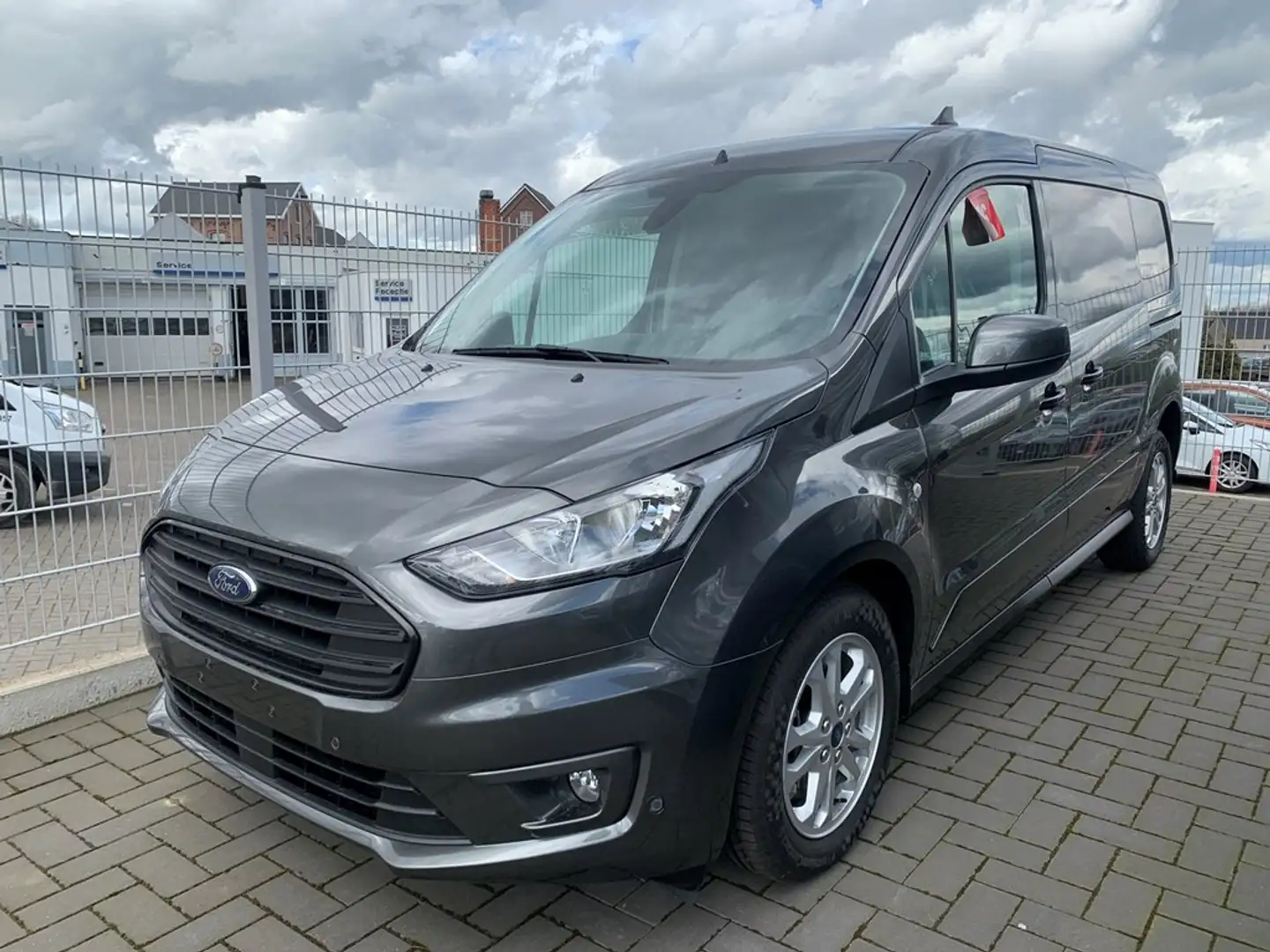 Ford Transit Connect Limited L2: Cruise control, dubbele schuifdeur, Na Grijs - 1
