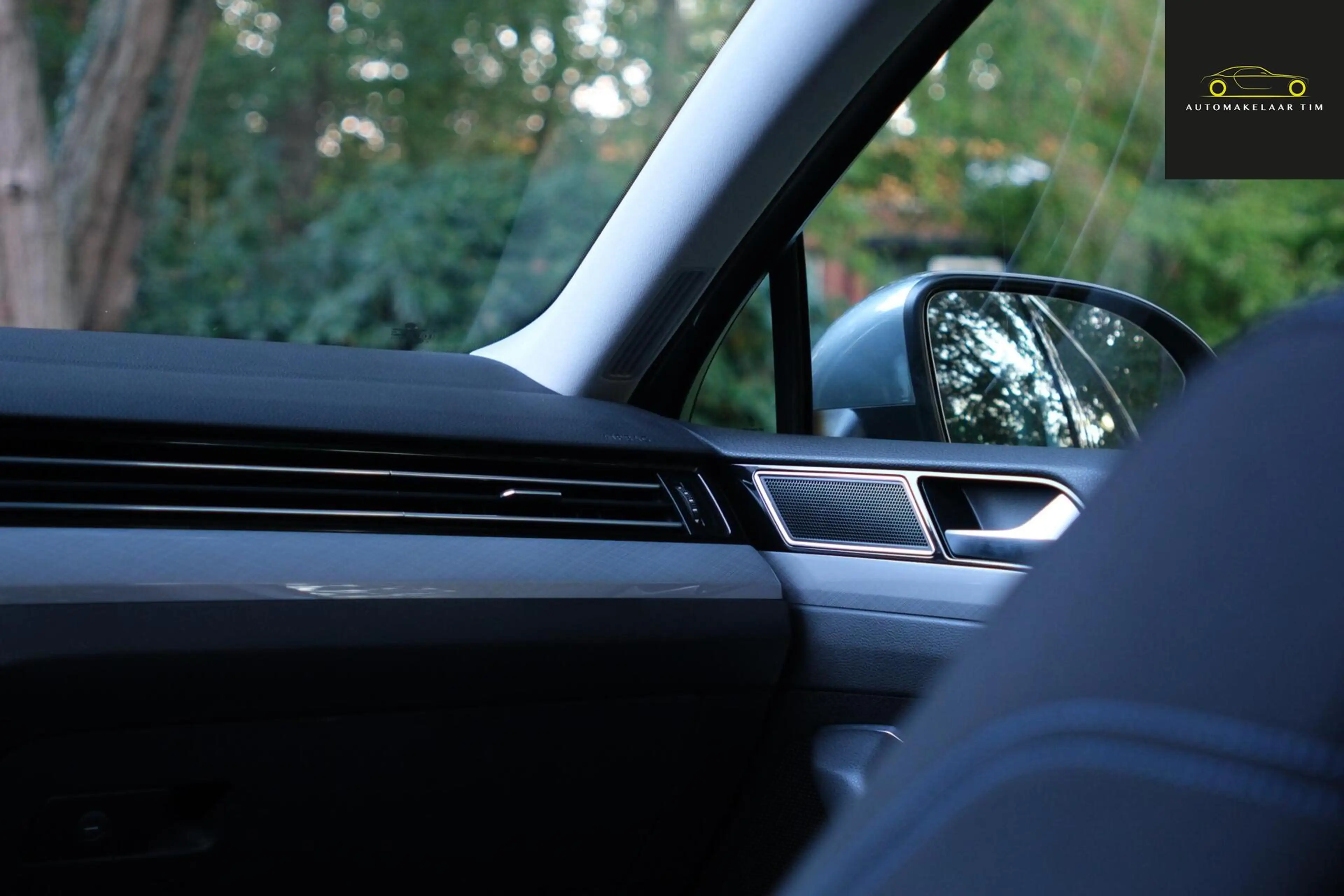 Volkswagen Passat Variant 1.4 TSI PHEV GTE Business — photo 33