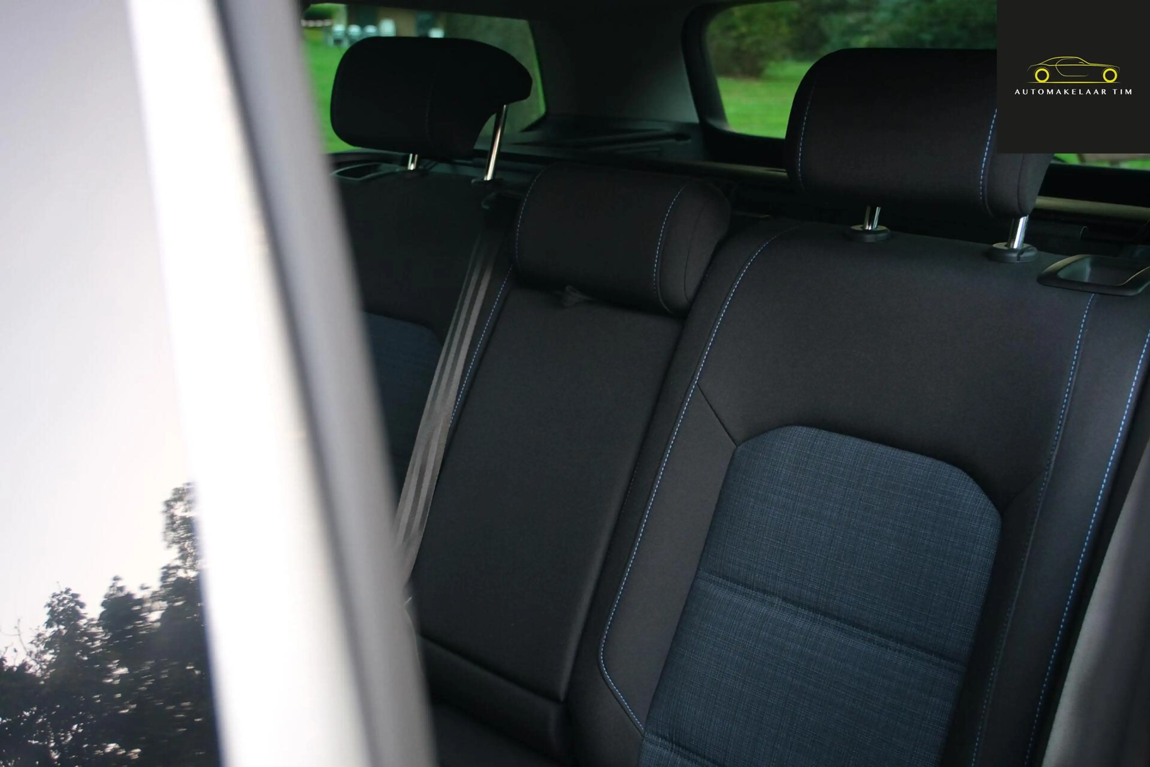 Volkswagen Passat Variant 1.4 TSI PHEV GTE Business — photo 36