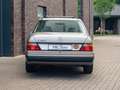 Mercedes-Benz E 230 W124, Autom., H-Zulassung, Scheckheft bis 110 tKM Auriu - thumbnail 9