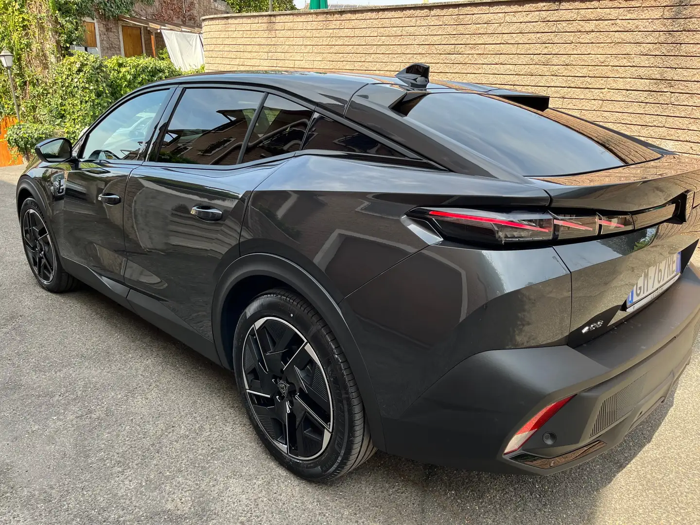Peugeot 408 1.2 puretech GT s&s 130cv eat8 Grigio - 2