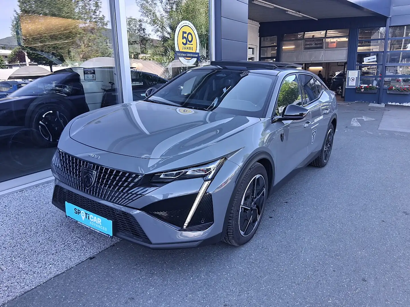 Peugeot 408 Hybrid 145 e-DCS6 GT Grau - 1