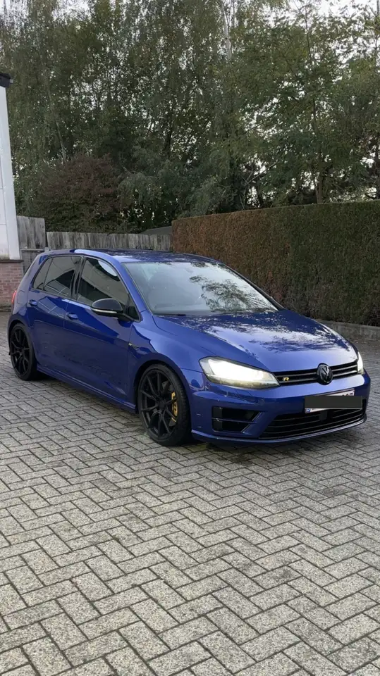 Volkswagen Golf R