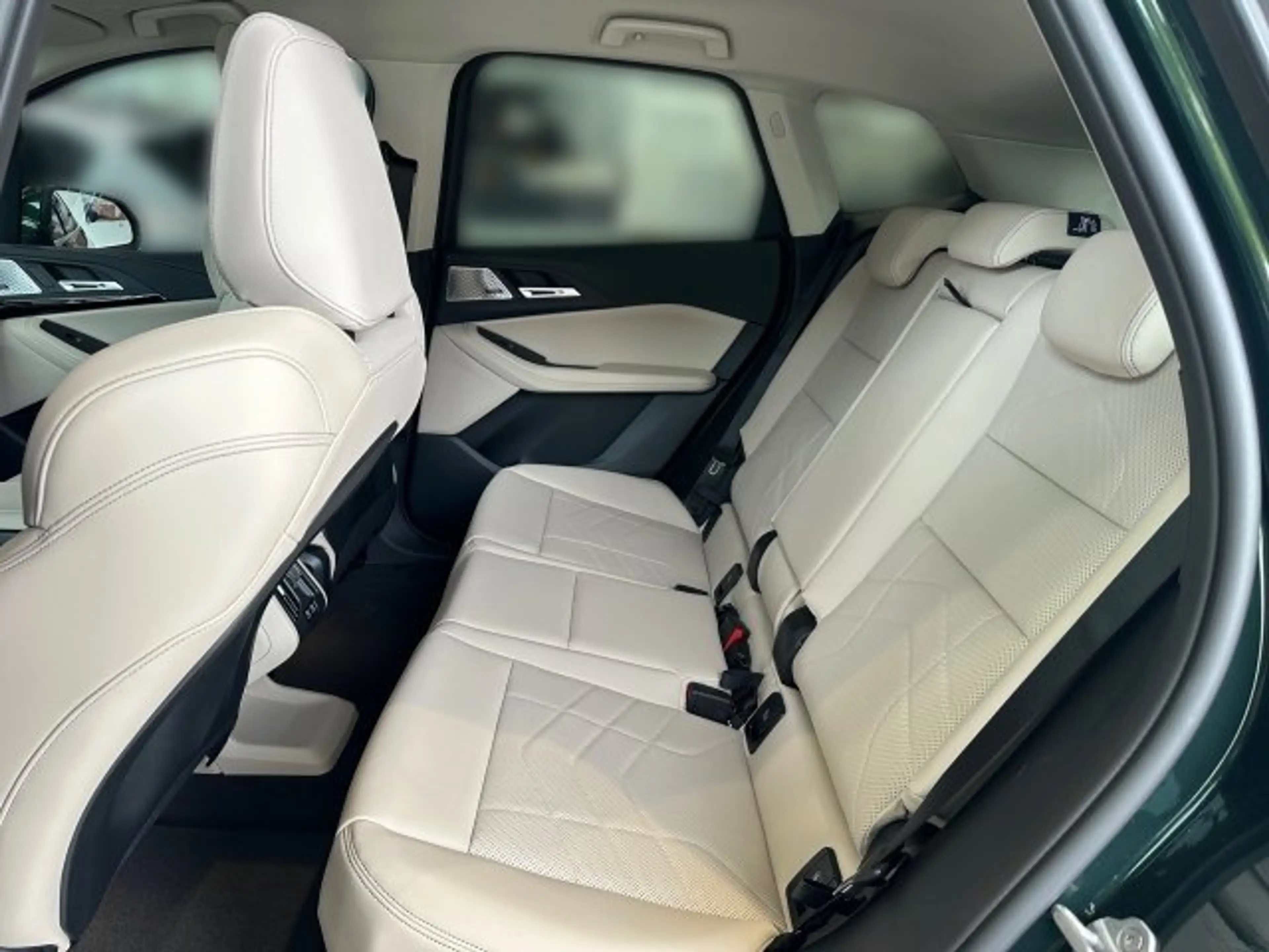 BMW 230 e xDrive Active Tourer U06 XB2 — photo 9