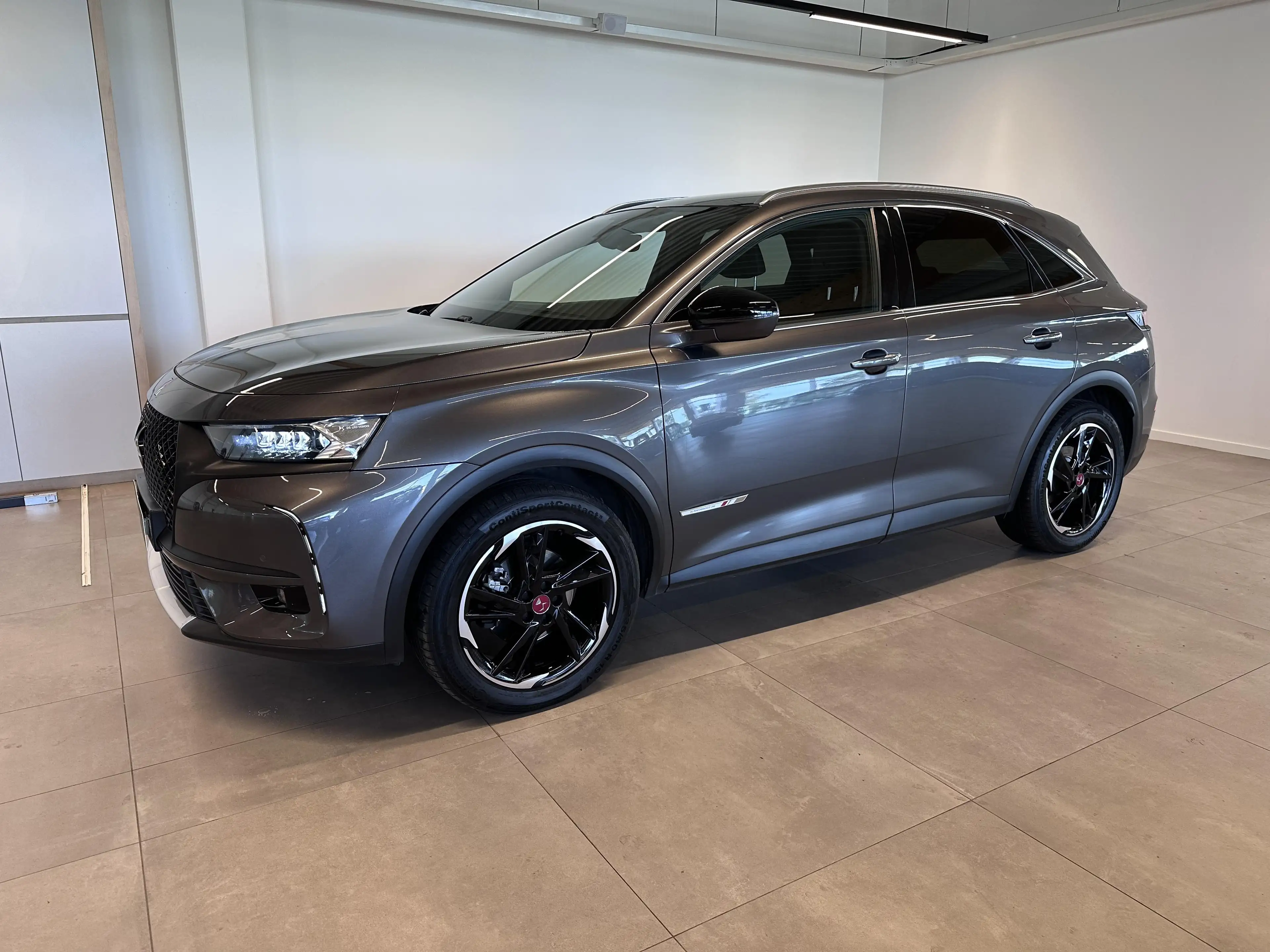 DS Automobiles DS 7 Crossback 1.6 BENZINE 180 EAT 8 — photo 5