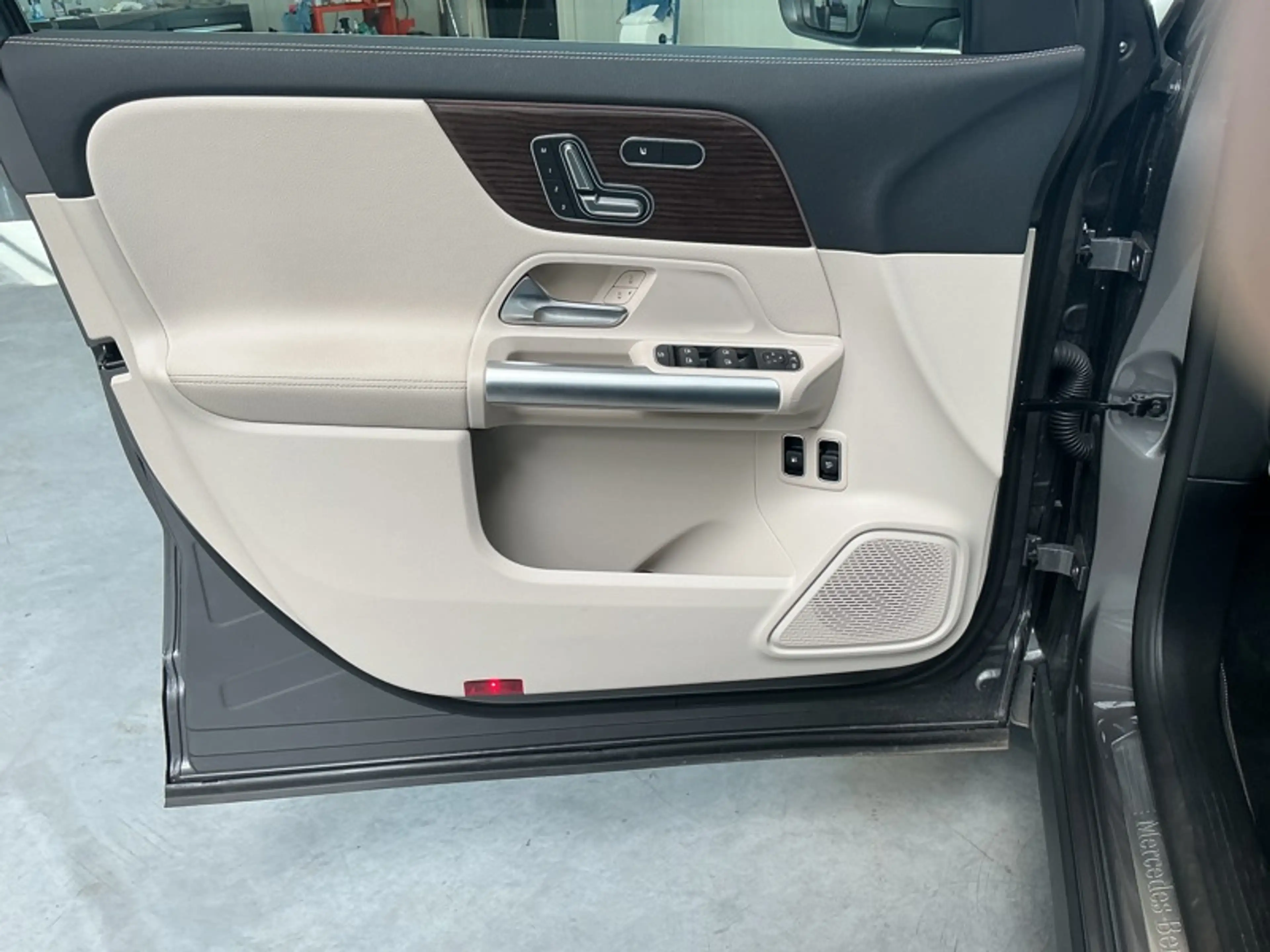 Mercedes-Benz GLA 250 e Luxury Line Toit Pano — photo 15