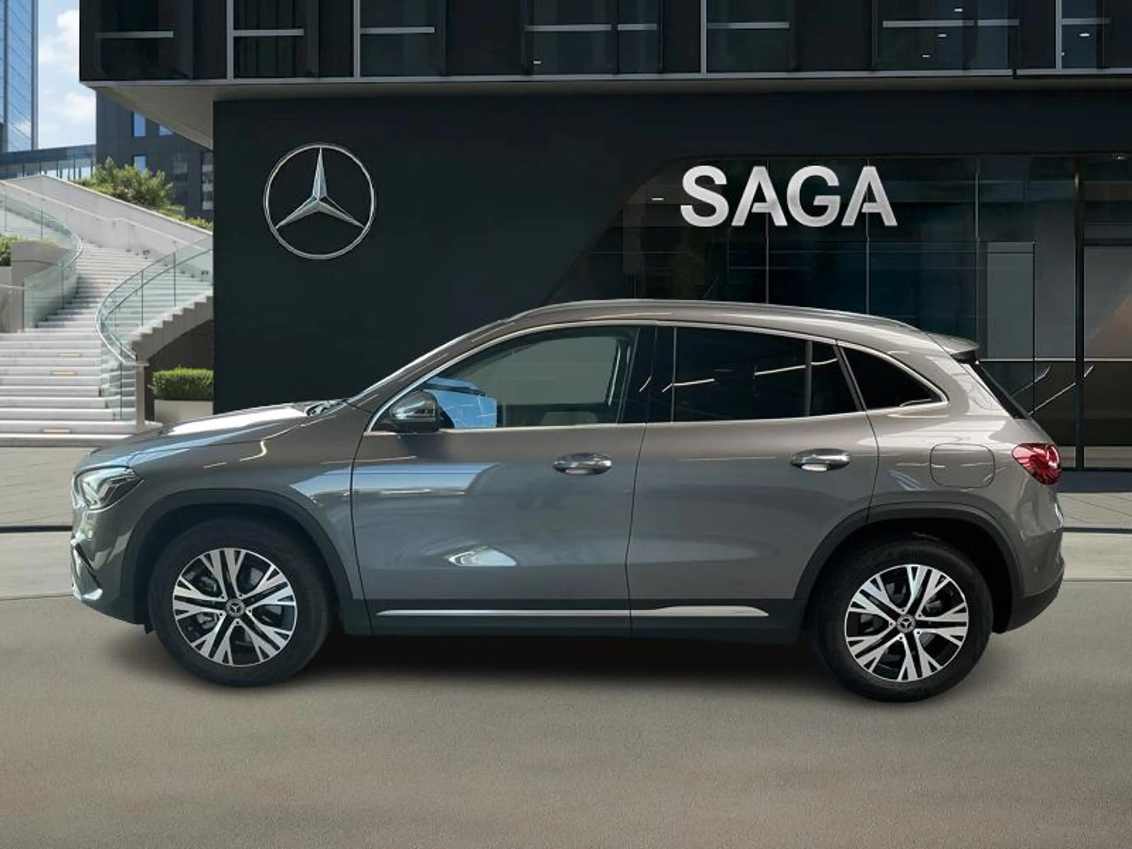 Mercedes-Benz GLA 250 e Luxury Line Toit Pano — photo 5