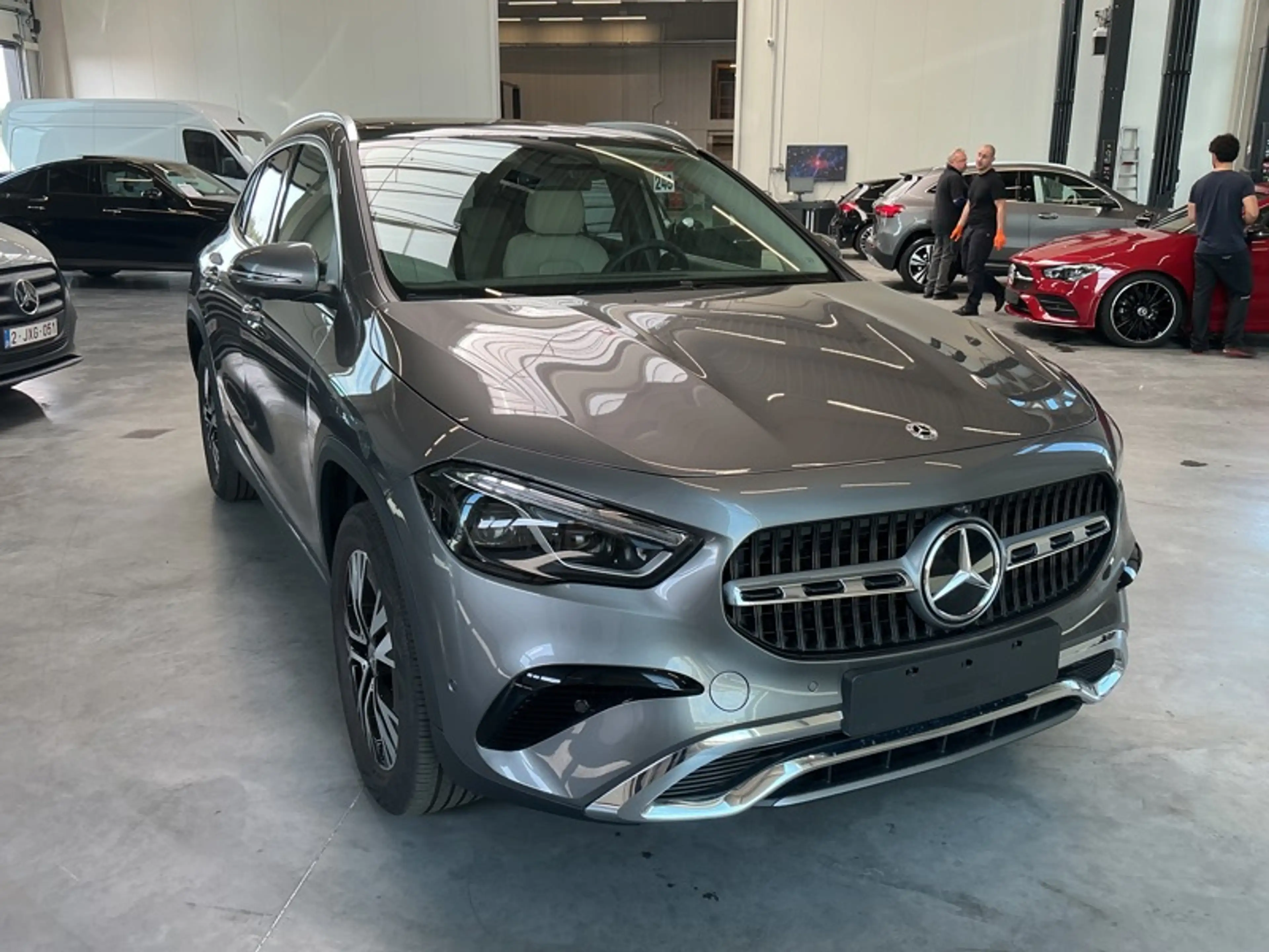 Mercedes-Benz GLA 250 e Luxury Line Toit Pano — photo 9
