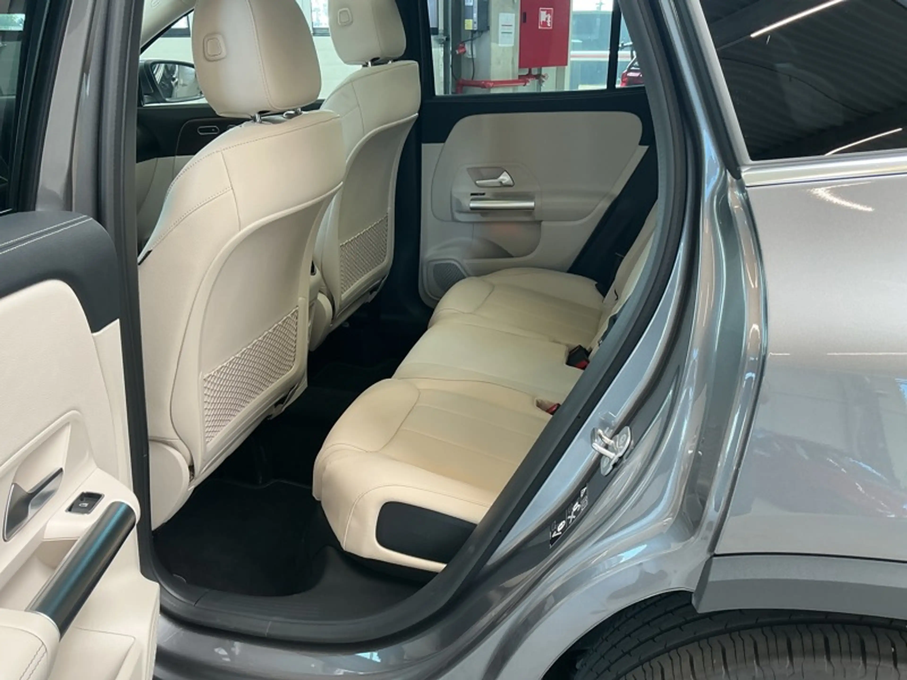 Mercedes-Benz GLA 250 e Luxury Line Toit Pano — photo 14