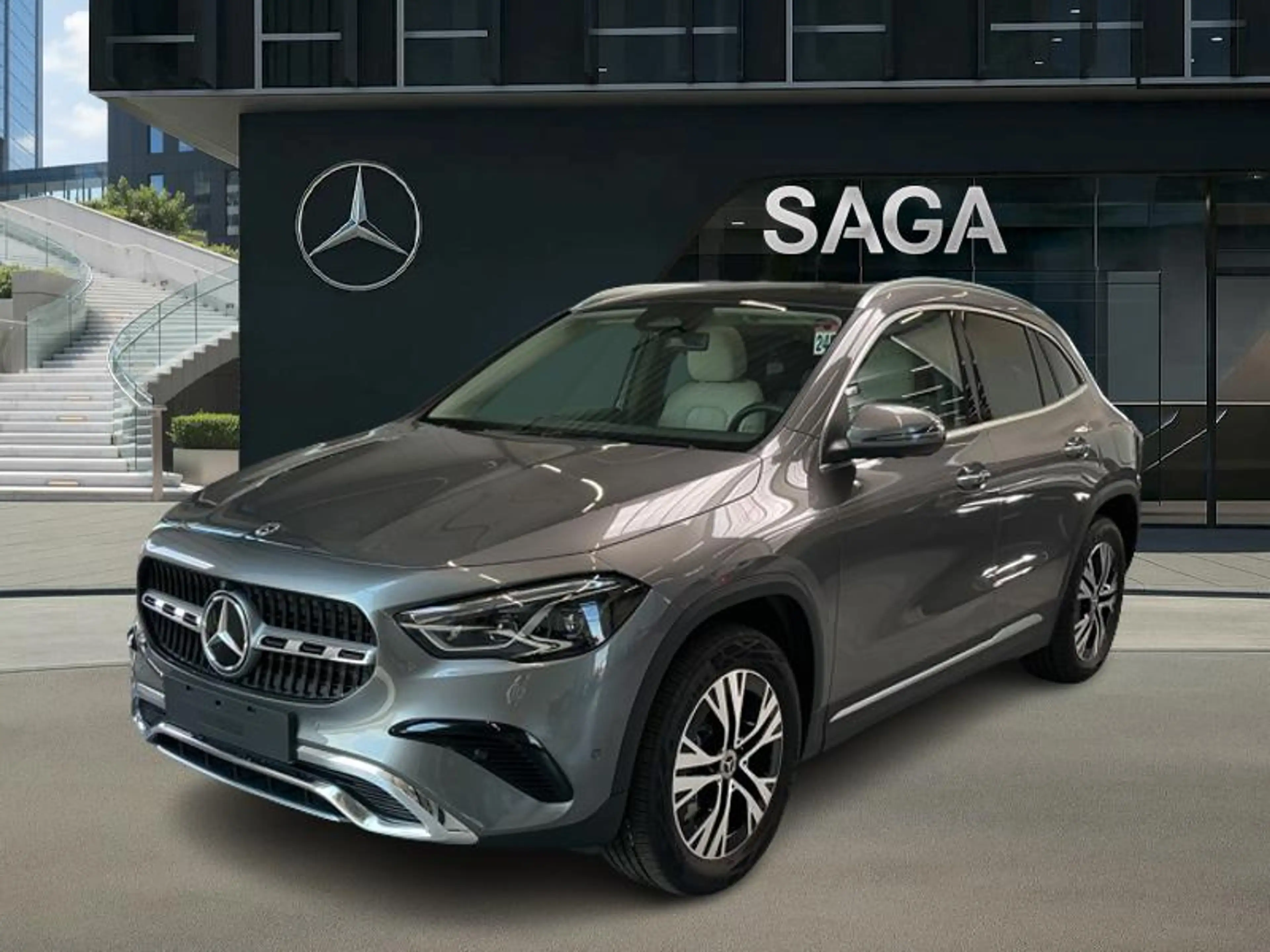 Mercedes-Benz GLA 250 e Luxury Line Toit Pano