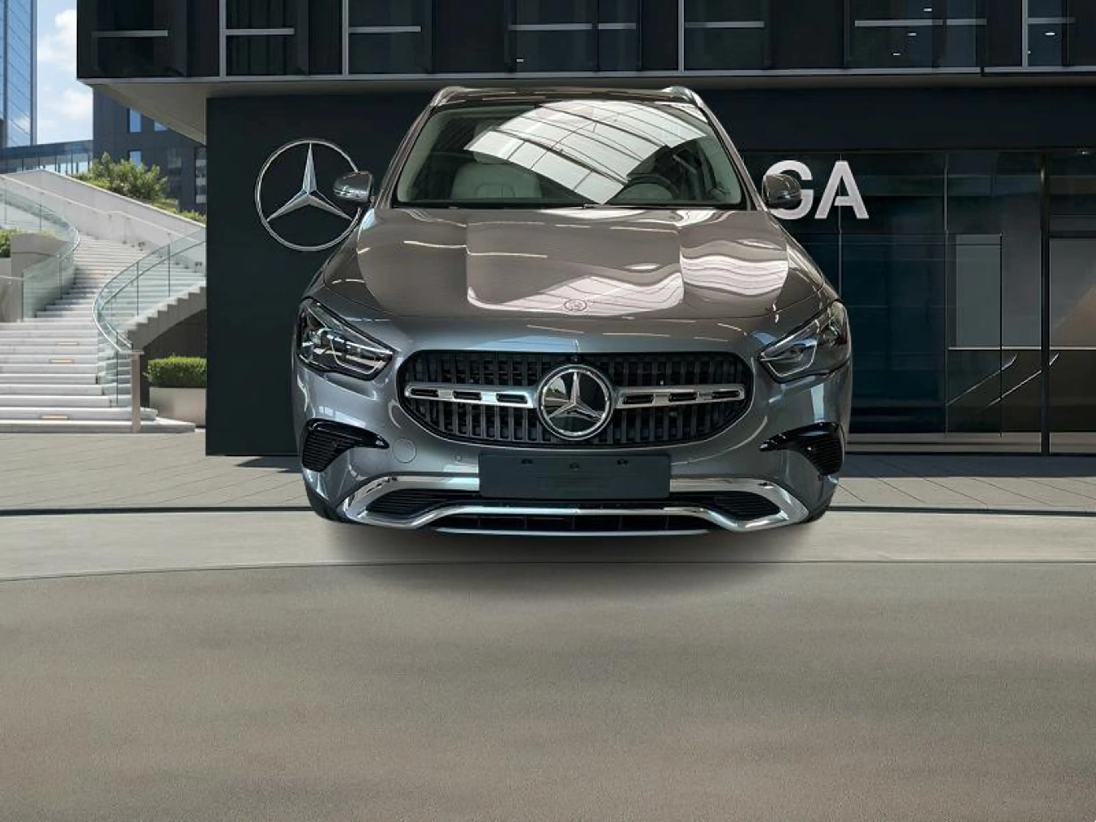Mercedes-Benz GLA 250 e Luxury Line Toit Pano — photo 7