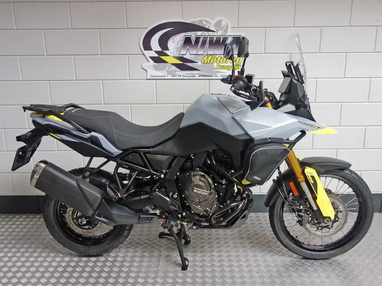 Suzuki V-Strom 800