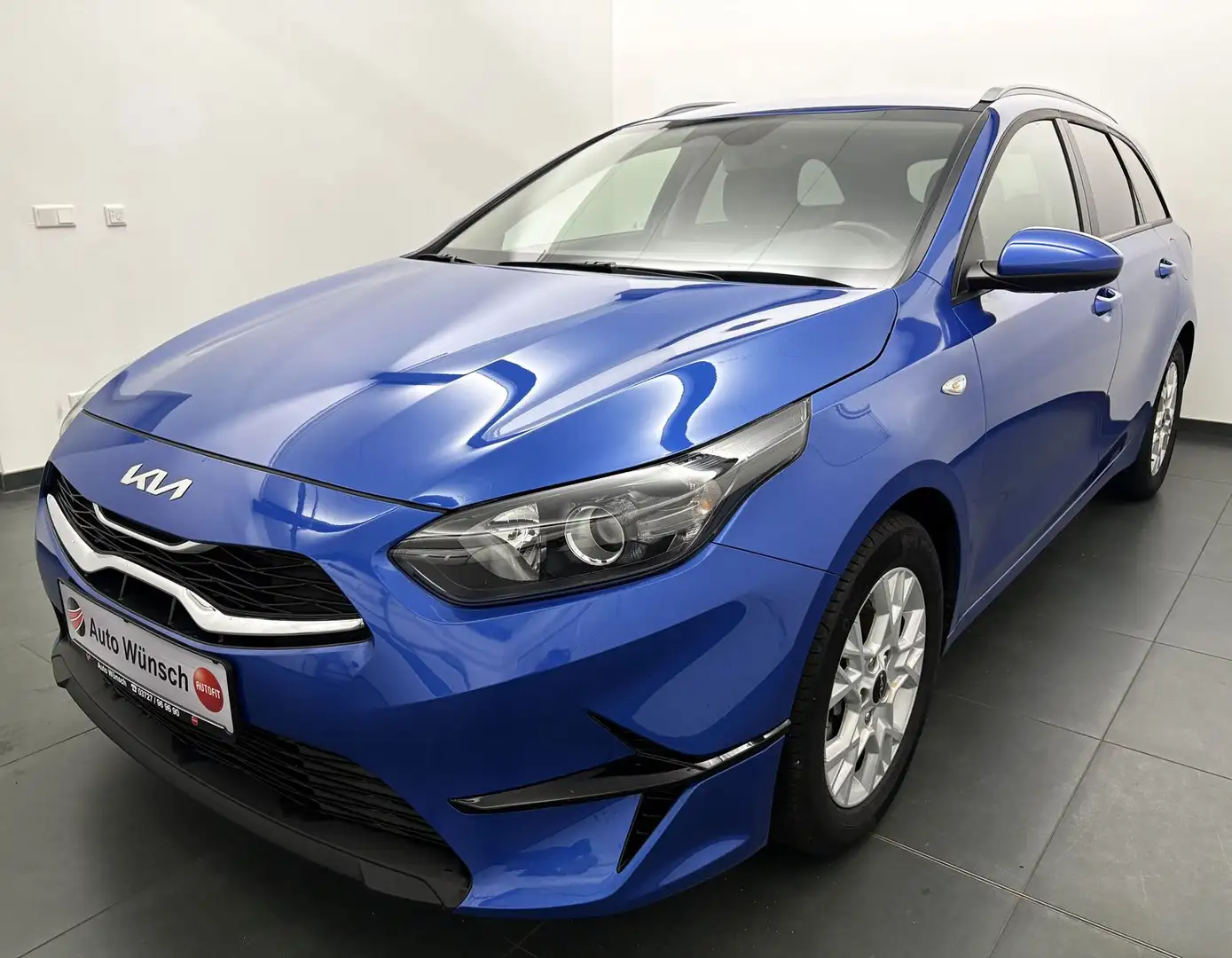 Kia SW 1.0 T-GDI Navi#Sitz-/LR-Hzg.#R-Kam Blau - 1