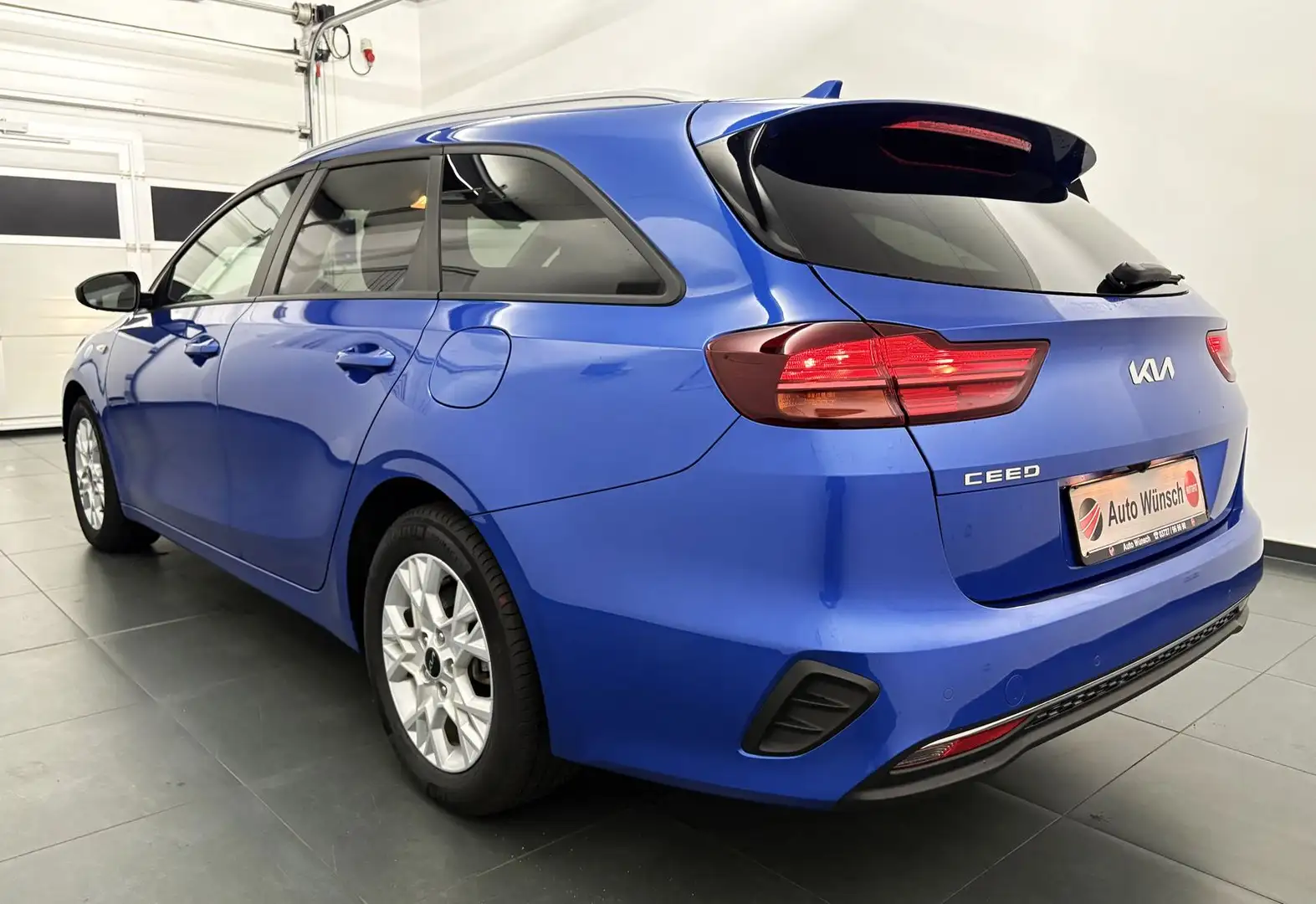 Kia SW 1.0 T-GDI Navi#Sitz-/LR-Hzg.#R-Kam Blau - 2